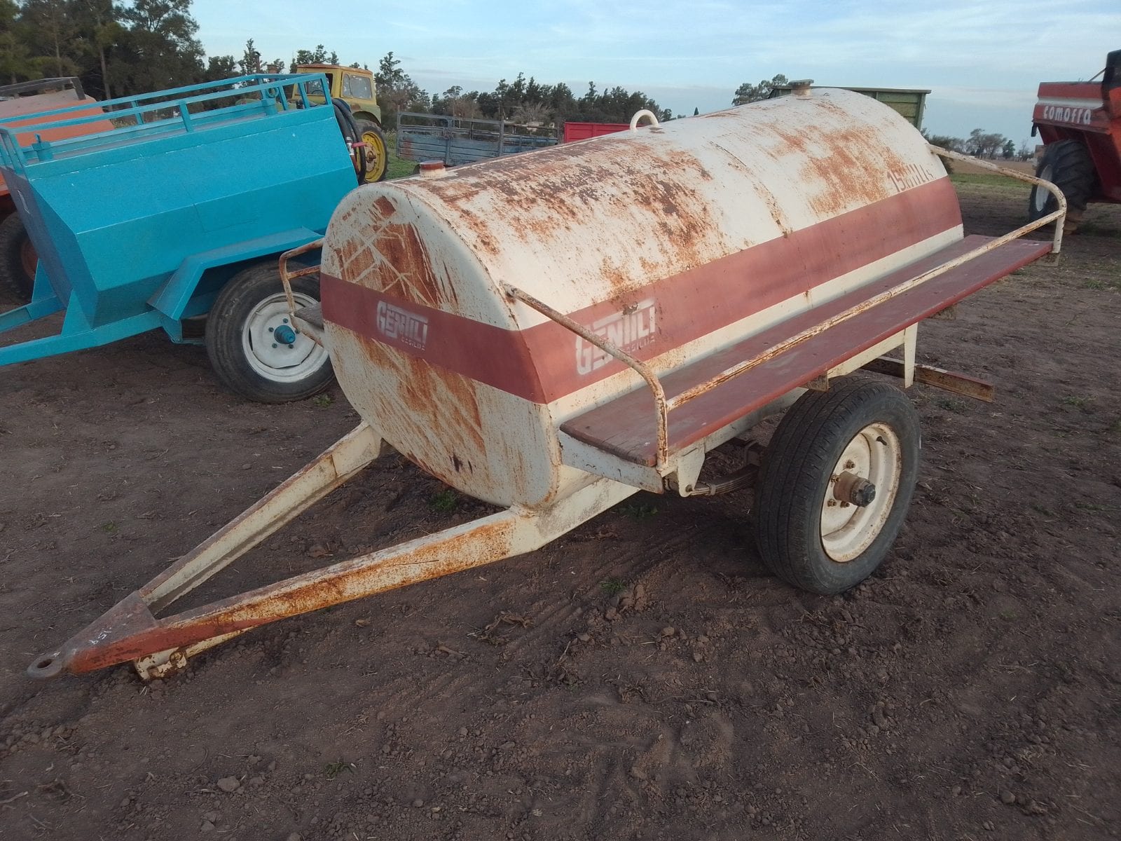 TANQUE DE COMBUSTIBLE